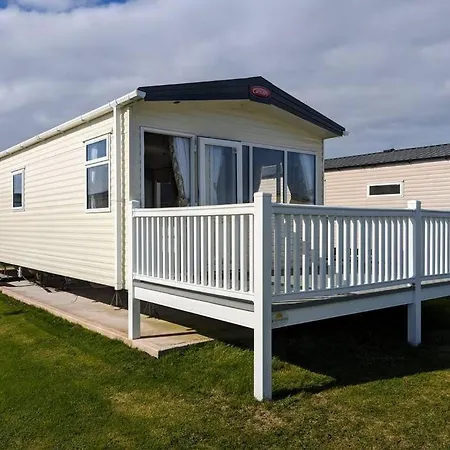 Beautiful Pet Friendly Southerness Caravan With Sea View & Decking Area Mainsriddle Exterior photo