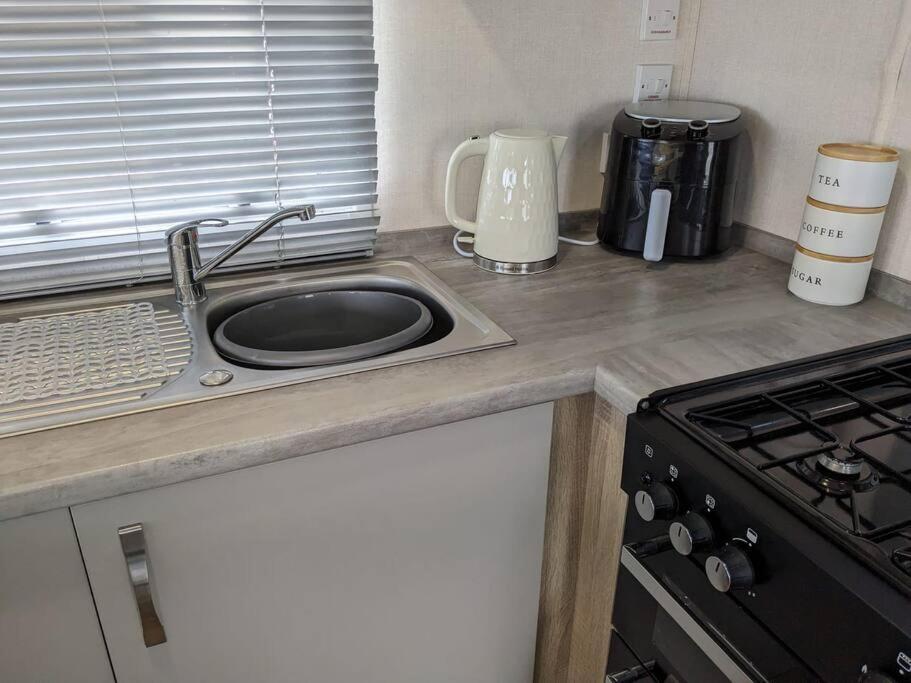 Holiday home Beautiful Pet Friendly Southerness Caravan With Sea View & Decking Area *