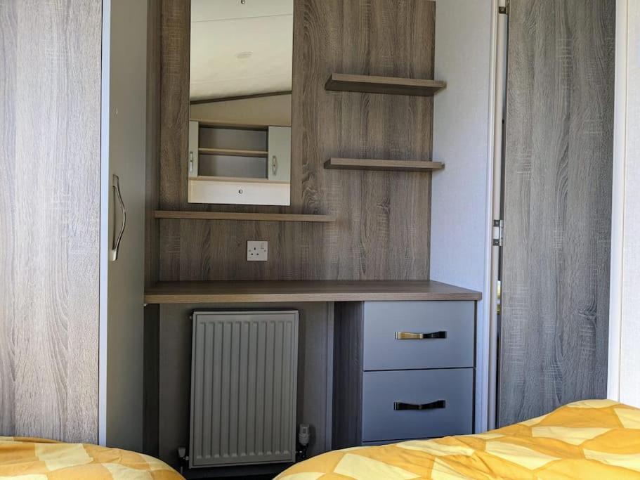 Holiday home Beautiful Pet Friendly Southerness Caravan With Sea View & Decking Area Mainsriddle