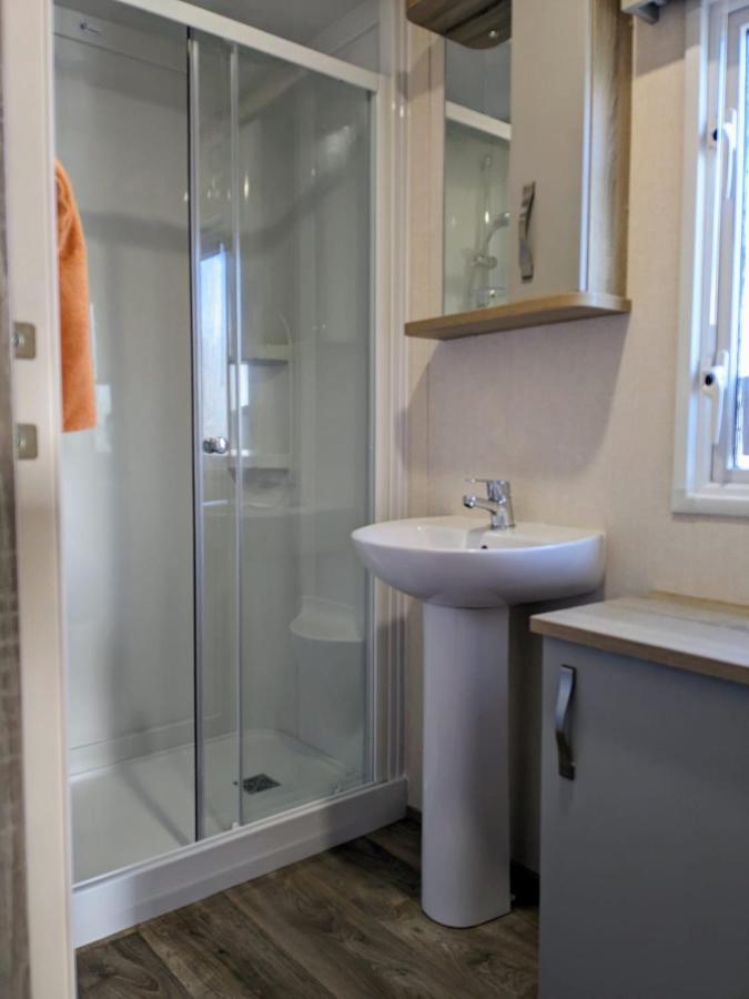 Holiday home Beautiful Pet Friendly Southerness Caravan With Sea View & Decking Area *