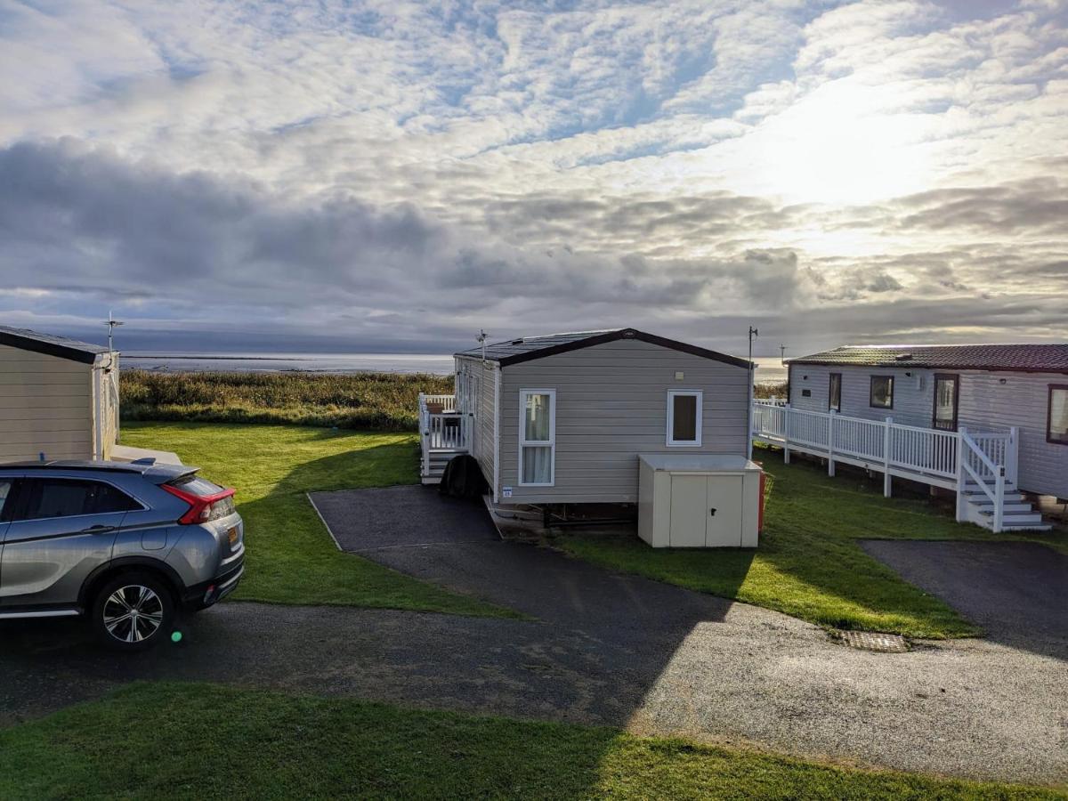 Holiday home Beautiful Pet Friendly Southerness Caravan With Sea View & Decking Area